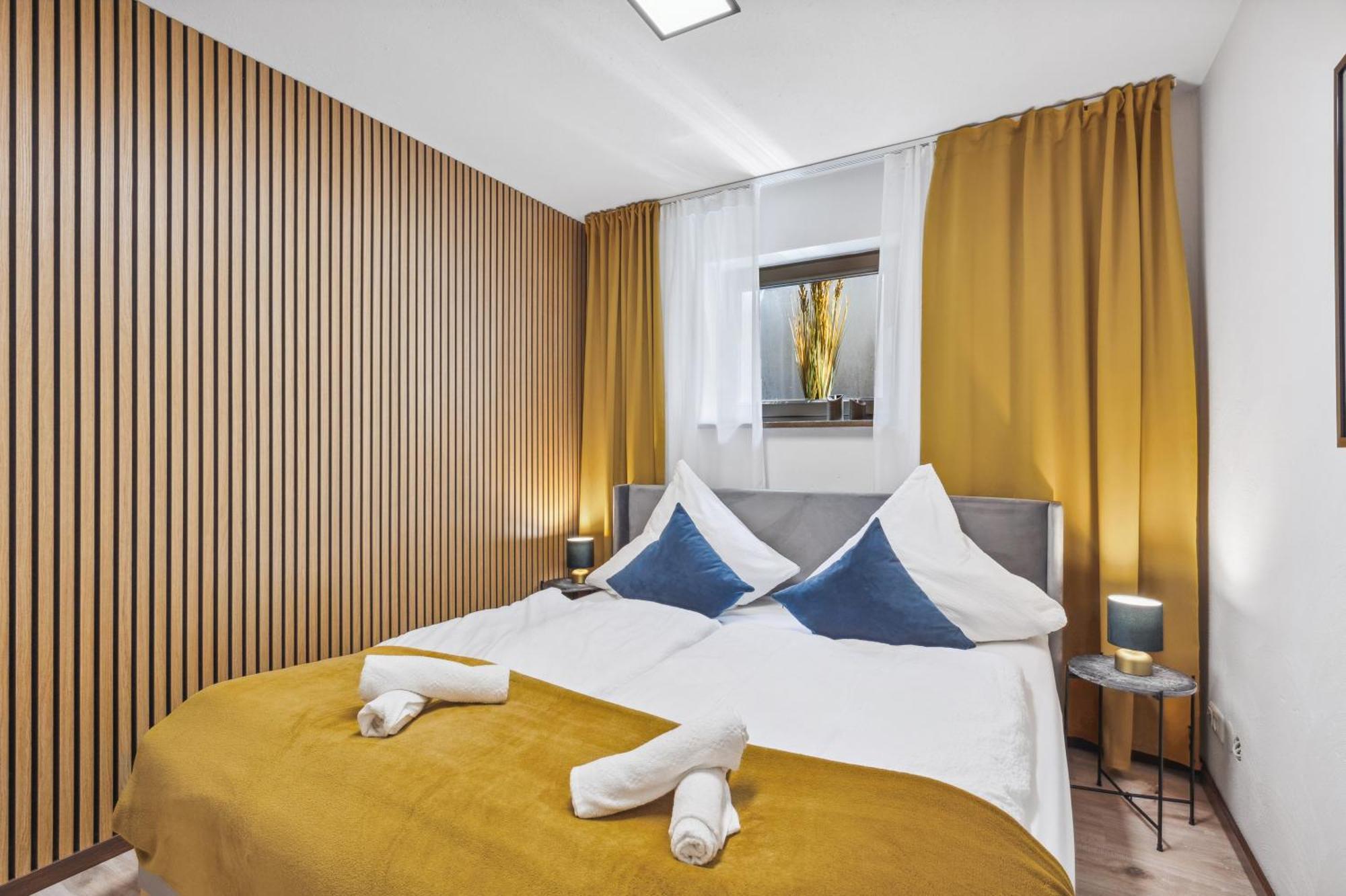 Fewo Moritz Mit Kleiner Terrasse Und Stellplatz Coburg Exterior foto